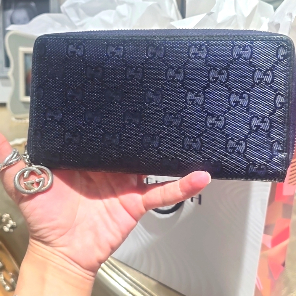 Gucci Navy Blue Wallet - Picture 1 of 9